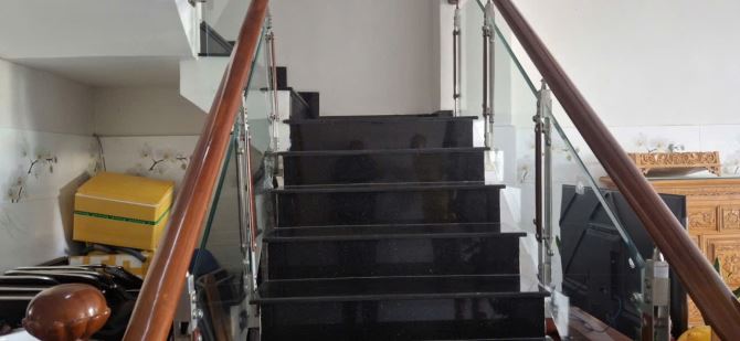 Chính chủ cần bán nhanh căn nhà 4 tầng mặt tiền đường ngọc tịnh - 1