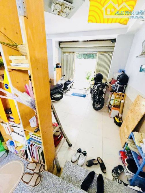 BÁN NHÀ 🏡 HẺM XE HƠI 4M – NHÀ ĐẸP 4 TẦNG BTCT  Lý Thường Kiệt, P.9, Q.Tân Bình. DT 65m² - 1