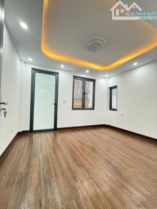 LƯƠNG SỬ C-ĐỐNG ĐA-4 TẦNG-40M2-NHÀ ĐẸP Ở NGAY-NGÕ THOÁNG-GẦN Ô TÔ TRÁNH-9.45 TỶ - 1