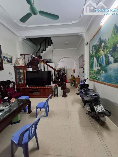 SIÊU PHẨM TẠ QUANG BỦU - HAI BÀ TRƯNG - 9.8 TỶ - 1