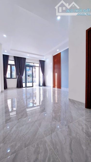 BÁN NHÀ PHỐ 2 LẦU- 1 TRỆT  – KDC BỬU HÒA - 1