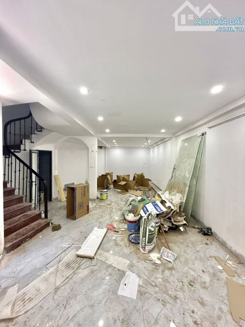 Bán nhà mới xây Hoàng Hoa Thám Ô tô đỗ cửa -Diện Tích 58m2-5 tầng - 1