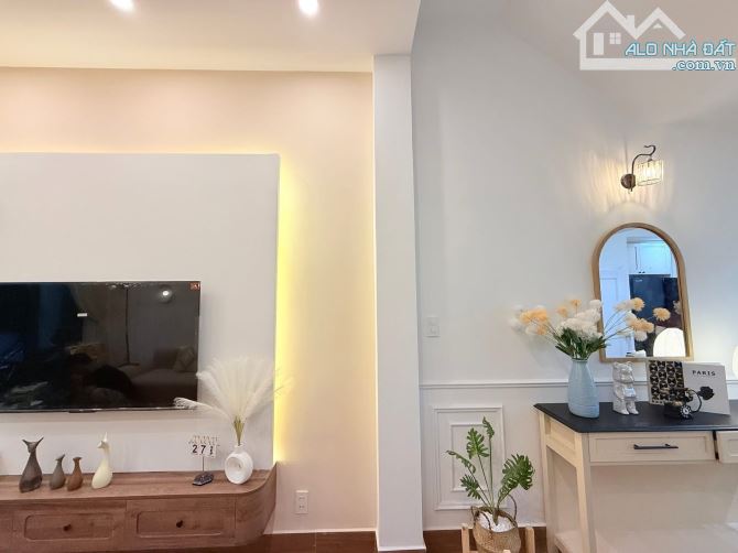 Nhà đẹp  3 tầng 4 PN Đống Đa thông tứ hướng full nội thất chỉ nhỉnh 5tỷ - 1
