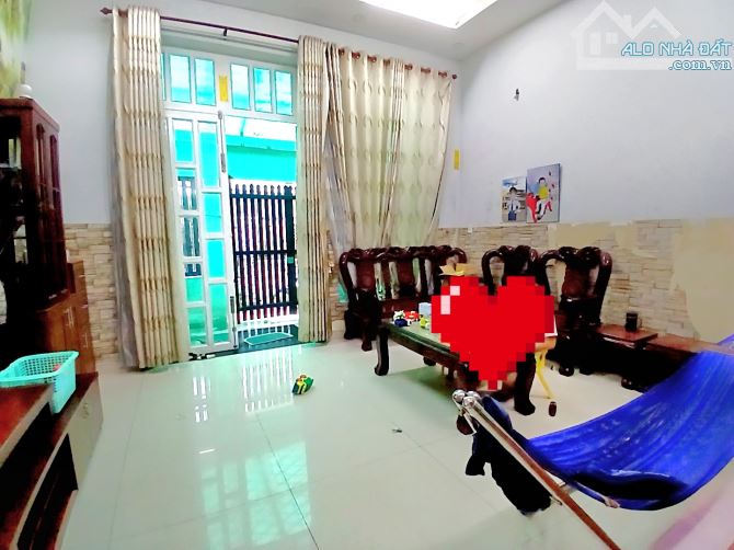 NHÀ ĐẸP 3 TẦNG, GẦN TRƯỜNG CAO ĐẲNG CÔNG THƯƠNG, QUẬN 9 - 1