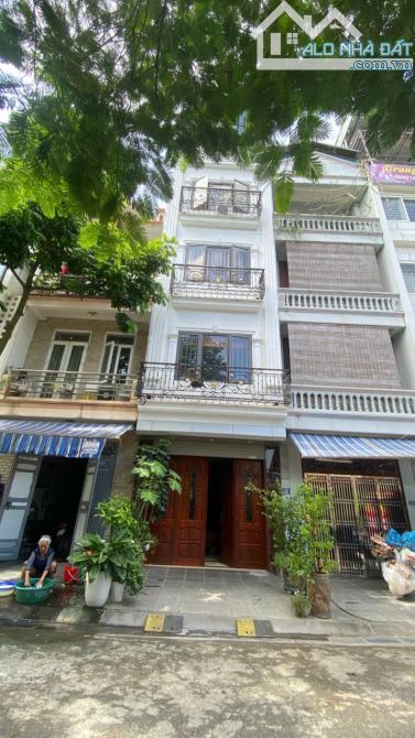 HÀNG HI.ẾM MẶT PHỐ – 5 TẦNG FU.LL CÔNG NĂNG – Ô TÔ TRÁNH - GIÁ DƯỚI TẦM TAY! - 1