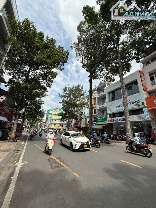 Chính Chủ cho thuê nhà 140 Nguyễn Trãi P.3 Quận 5 hầm 3 lầu giá cho thuê 100 triệu/tháng - 1