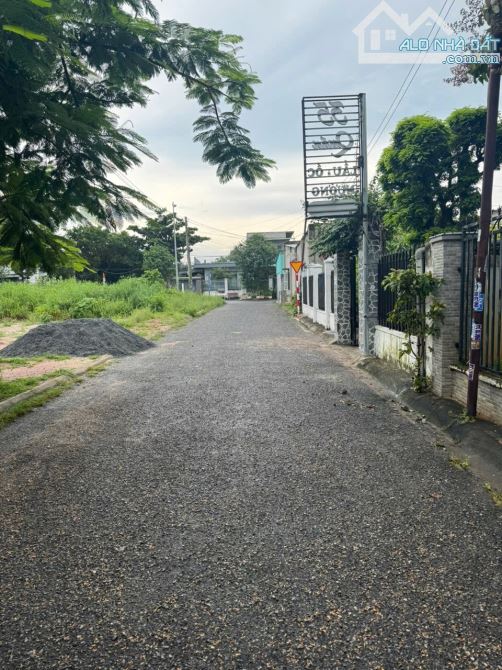 Bán lô đất Mặt Tiền TRẦN QUANG DIỆU p-Long Toàn tP Bà Rịa diện tích 180m2 giá 4tỷ 400 - 1