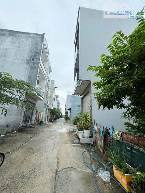 Đất sổ hồng riêng nhựa 6m hẻm 211 bình thành diện tích ngang 4 dài 14m giá 3,7tỷ 80 triệu - 1