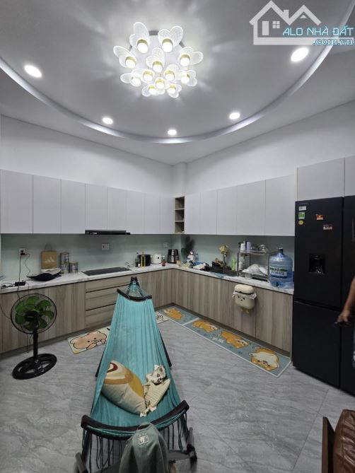 BÁN NHÀ QUẬN 6, HXH TÂN HÒA ĐÔNG, 6,3M X 14M X 4 TẦNG, NHỈNH 9 TỶ TL - 1