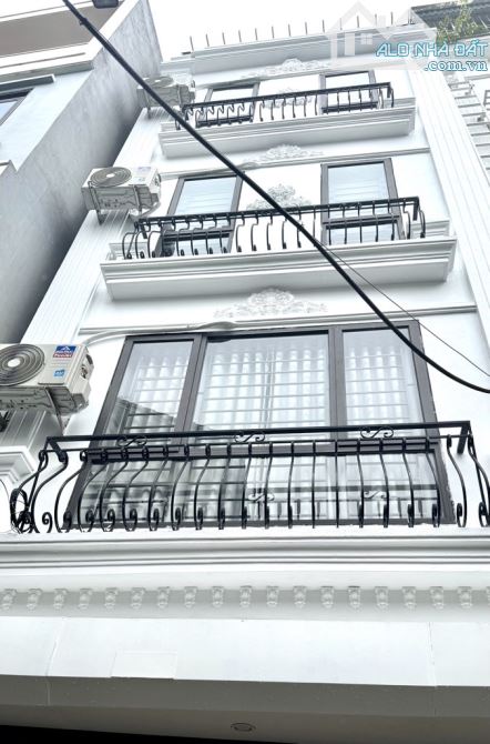 Bán nhà Phúc Lợi,Long Biên 30m,mt 4,5m,ô tô đỗ cửa,giá hơn 6 tỷ - 1