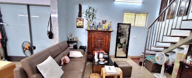 BÁN NHÀ HIẾM ÂU CƠ - 47M2 - Ô TÔ ĐỖ CỬA - FULL NỘI THẤT - Ở NGAY - CHỈ HƠN 4 TỶ - 1