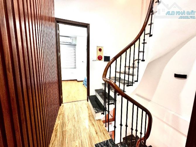SIÊU HIẾM Giải Phóng – 42m² x 5 Tầng – 8 Ngủ – Full Nội Thất – Chỉ 14 Tỷ! - 1