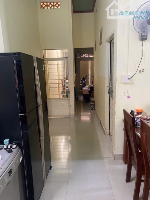Bán nhà cấp 4 mặt tiền đường Trần Cừ gần KĐT Trung Nguyên - 1