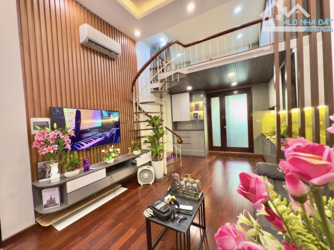 Bán căn hộ tầng 2 Hàng Than, Ba Đình 50m, 2 ngủ, giá 4.36 tỷ. Đẹp ở luôn. - 1
