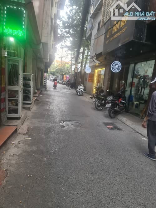 Bán nhà phố Khương thượng quận đống đa Hà Nội - 1