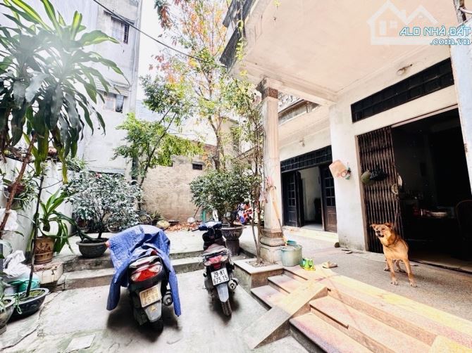 BÁN NHÀ HAI BÀ TRƯNG - HÀNG XÓM TIMES CITY - DT 155M x 2T. GIÁ BÁN 21.7 TỶ - 1