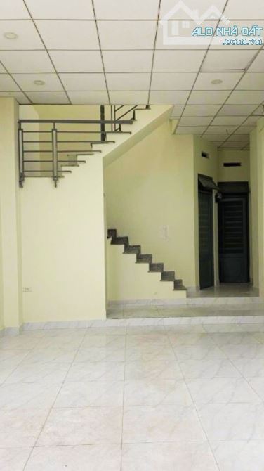 🏠 BÁN NHÀ LÊ VĂN SỸ, P.12, Q.3 - NỞ HẬU, HẺM 4M, DÒNG TIỀN TỐT - CHỈ 8.X TỶ. - 1