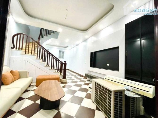 💥 GIÁ ĐẦU TƯ🔖🔖XUÂN ĐỈNH - 5 tầng/57m² - 3 THOÁNG, gần Ô tô - chỉ 10 tỷ tí ti - 1
