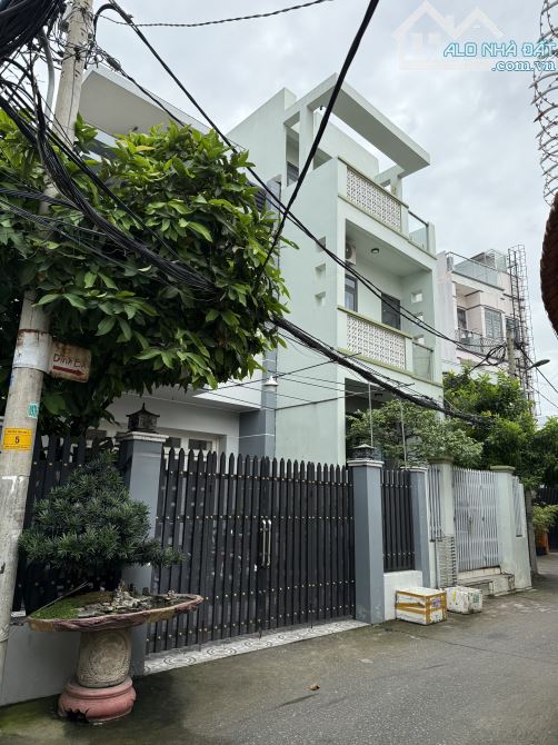 Bán CHDV ngang 6M dài 15M,thu nhập 40triệu/tháng Hẻm 4M,ngay Nam Long Trần Trọng Cung Quận - 1