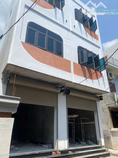 🏡 BÁN 2 CĂN NHÀ 4 TẦNG – TRUNG TÂM TP  📍 Vị trí: Tổ 2, phường Trần Hưng Đạo – - 1