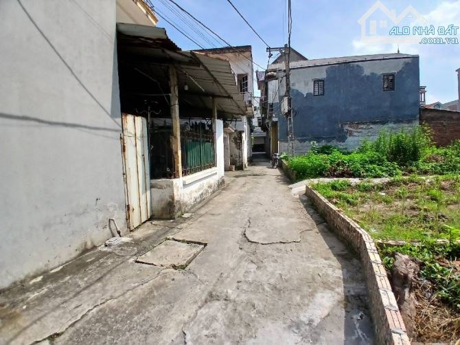 Bán 128m2 đất Kim Hồ - Lệ Chi kèm 6 phòng trọ - 1