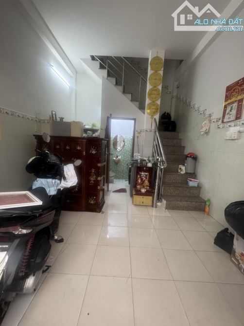 🔥 Nhà 3 Tầng Đẹp Lung Linh – Gần Vòng Xoay Phú Lâm – Q6