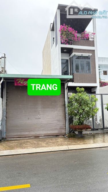 Nhà mặt tiền quận 12 DT 4,5x25m không quy hoạch lộ giới phường Thới An đường 10m thông - 1