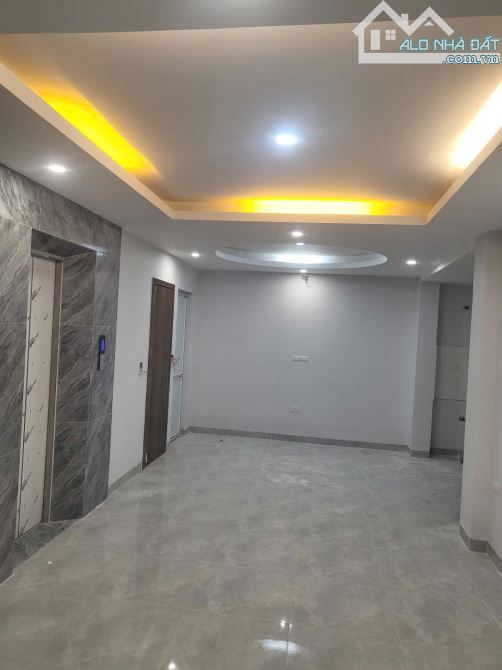 Cho thuê tầng1,đi riêng  Đường sông Lừ ,Phương Mai ,  quận Đống Đa, ,DT 65m²,MT 5,4m - 7