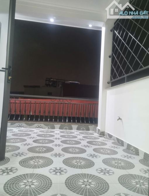 Bán nhà Ngô Gia Tự, Đằng Lâm, Hải An, Hải Phòng. 4 tầng, 44m2, 3,98 tỷ. Ngang 5,6m, ngõ 2, - 1