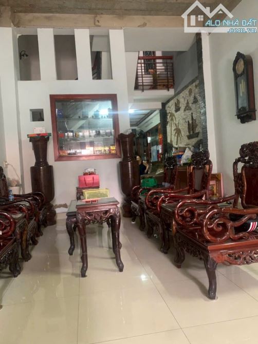 Bán nhà hẻm xe tải 8m Dương Quảng Hàm, 4.5x22m, 4 lầu, chỉ 14.8 tỷ TL - 1