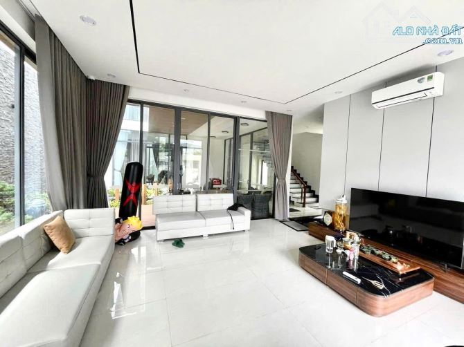 Bán căn Biệt Thự Ven Sông Hàn mặt tiền đường sát Lê Văn Duyệt Quận Sơn Trà với 288m đất - 12