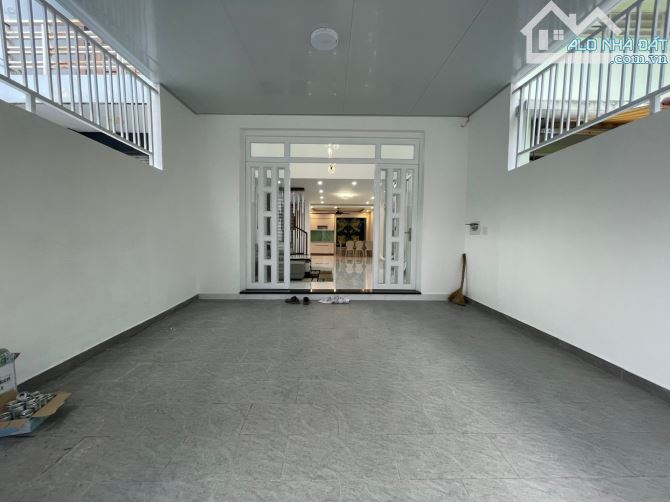 88m2 (4.9 × 18) - NHÀ MỚI ĐẸP CHU VĂN AN - XE HƠI VÀO NHÀ - 3 PN - CHỈ 12 TỶ - 12