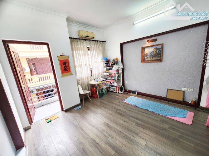 Cho thuê nhà 4 tầng tại Văn Quán - DT 80m2 ô tô đỗ cửa, phù hợp nhiều mô hình vp - 12