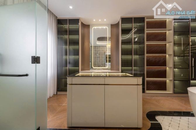 Bán căn nhà FULL NỘI THẤT đường NGUYỄN VĂN KHỐI PHƯỜNG 11 - 14