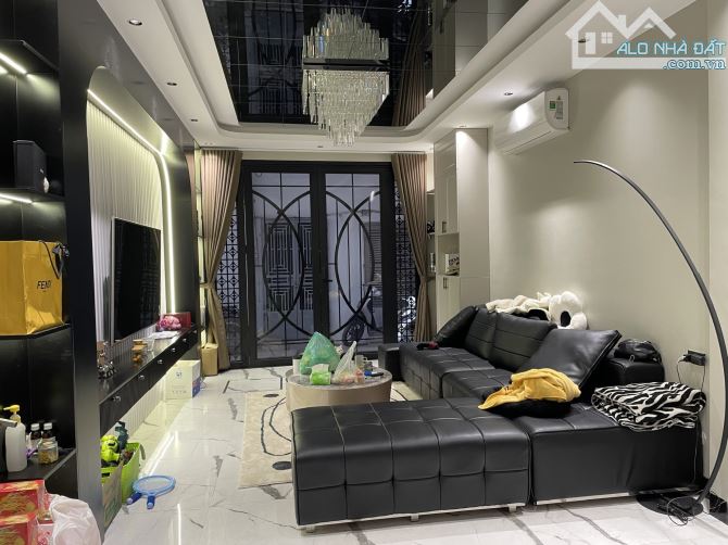 Bán nhà mới 5T thang máy phố Thái Hà, Trung liệt, Đống đa, ô tô đỗ cửa, yên tĩnh - 16.8 tỷ - 1