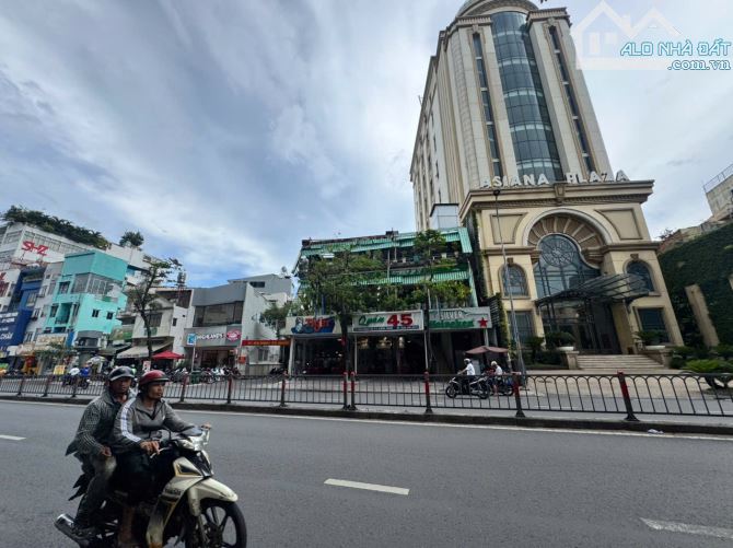 Siêu phẩm Góc 2 MT phan Đăng lưu P3 Q.Bình Thạnh DT:16x42m 3 Tầng HĐT:250tr Giá:190Tỷ - 2