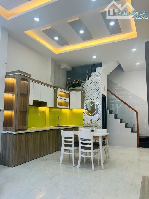 Nhà 2 tầng, mua vào ở ngay - đường số 4 (Lê Văn Quới), Bình Tân - 2