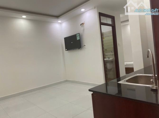 TÒA CĂN HỘ KS 4 TẦNG – HẺM NGUYỄN THIỆN THUẬT – TẠO DÒNG TIỀN GIÁ 23 tỷ - 2