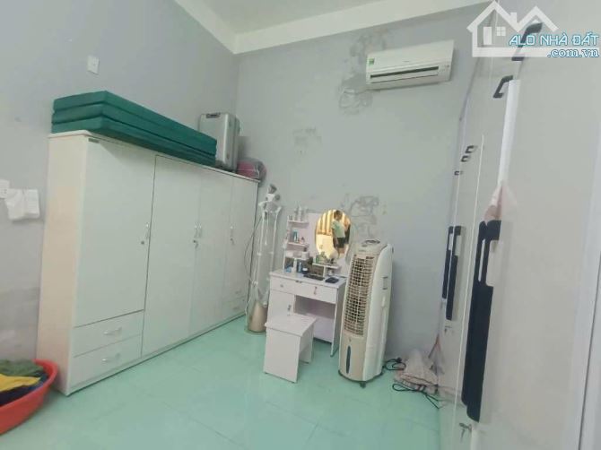 Bán căn hộ 18 phòng, trung tâm thành phố, DTSD: 323m2, dòng tiền 45tr/tháng, chỉ hơn 8 tỷ - 2
