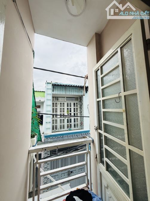 TÂN HÒA ÐÔNG - TRUNG TÂM BÌNH TÂN  - 2 TẦNG - HẺM THÔNG - CHỈ 2 TỶ 150💥 - 2