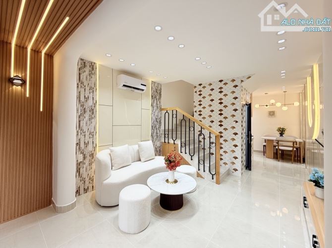 ĐINH TIÊN HOÀNG NGAY CẦU BÔNG  NHÀ MỚI 2 TẦNG - 2 PN 2 WC- 30m2 HXHTHÔNG - FULL NỘI THẤT - - 2