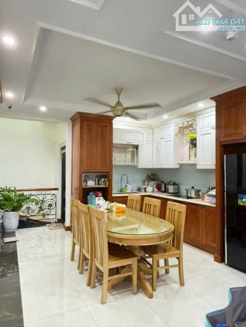 🏡 Bán Nhà Đẹp 1 Hầm 1 Lửng 2 Lầu Có Thang Máy – KĐT Chí Linh, TP, VŨNG TÀU– Giá Chỉ 10,5 - 2