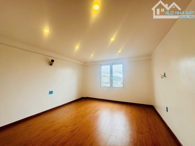 Bán nhà 2 mặt tiền đường Trần Phú - P3 - Đà Lạt. - 2