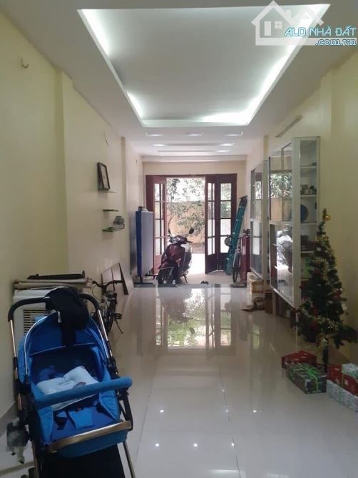 Bán nhà phố Đặng Văn Ngữ, Đống Đa 55m, 5 tầng. Giá: 17.5 tỷ - 2