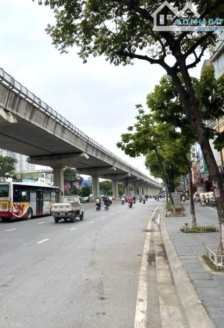 Nhà ngõ nông, nở hậu- Đại La- 37m- Hơn 7 Tỷ - 2