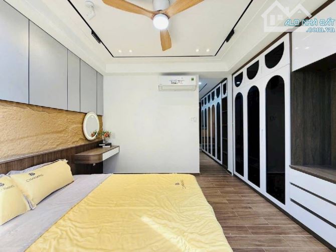 🔥BÁN NHÀ GV ĐẸP LUNG LINH🔥CHÍNH CHỦ XÂY TÂM HUYẾT 5 TẦNG 4PN🔥XE HƠI NGỦ TRONG NHÀ 8,6T - 2