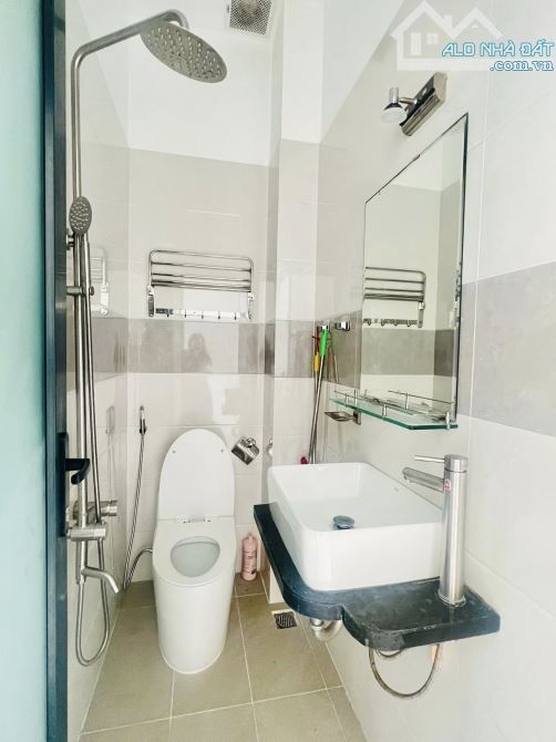 🏡 CẦN BÁN Nhà 1 trệt 2 lầu (3PN, 3WC) – Hẻm Cô Bắc, P.4 – 73,5m² – 4,95tỷ – dòng tiền sẵn - 2