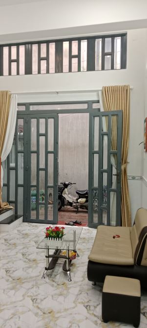 BÁN NHÀ 2TẦNG BÌNH TRỊ ĐÔNG _BÌNH TÂN,SHR SÁT NGÃ TƯ BỐN XÃ, GẦN TÊN LỬA CHỈ 3,5TỶ - 2