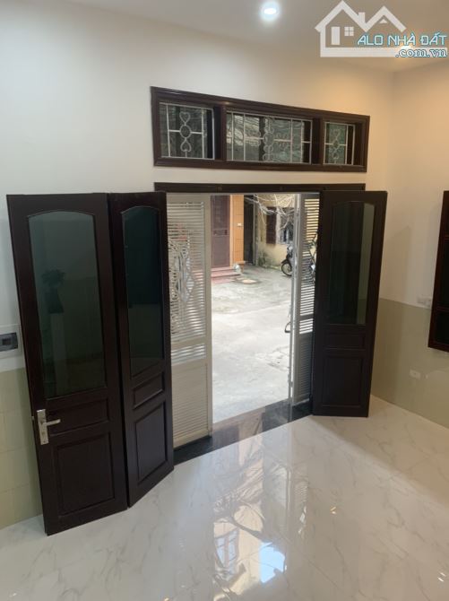 Chuyển công tác cần bán căn nhà trung tâm phố cổ hà đông,41m2 nhà 4T ,ngõ thông Giá 8.8 ty - 2