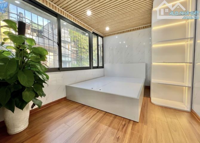 Nhà Tập Thể Nguyễn Chính, diện tích 90m,3PN, 2wc, giá 2,550 triệu. - 2